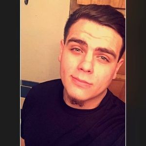 Meet your Posher, Darrien